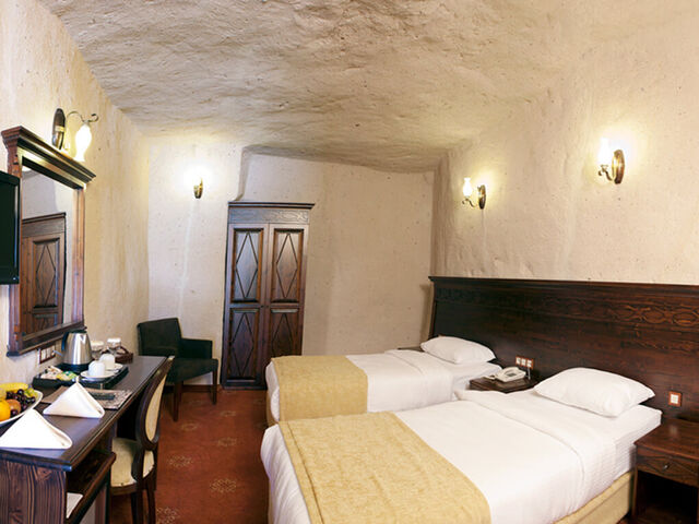 DİLEK KAYA OTEL
