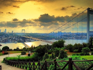 LALE VE ERGUVAN ZAMANI İSTANBUL TURU