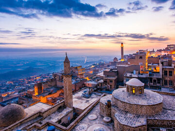 UÇAKLI DİYARBAKIRLI GAP TURU (ÇUKUROVA- DİYARBAKIR )