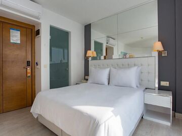 KUŞADASI 5*LE BLEU HOTEL & RESORT YILBAŞI 1 GECE