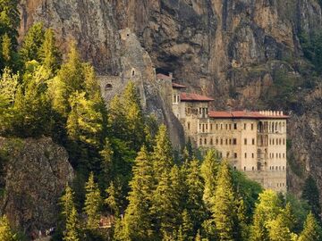 UÇAKLI BATUMLU KARADENİZ TURU BAYRAM ÖZEL