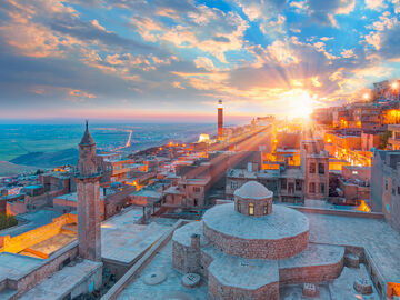 YILBAŞI ÖZEL BUTİK MARDİN TURU