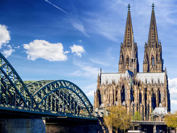 KÖLN- LÜKSEMBURG - PARİS & DİSNEYLAND TURU (SÖMESTR)
