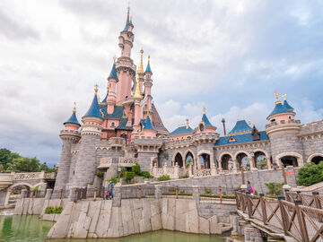 MASALLAR DİYARI PARİS & DİSNEYLAND