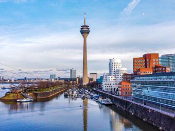 IŞIK ŞEHİRLERİ KÖLN - LÜKSEMBURG - METZ - PARİS & DİSNEYLAND (RAMAZAN & ARA TATİL)