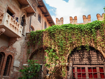 İTALYA CINQUE TERRE & TEKNE İLE PORTOFİNO VE TOSKANA