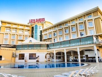 SALİHLİ LİDYA SARDES TERMAL TURU