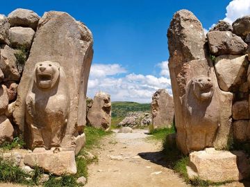 ÇANKIRI TUZ MAĞARASI- ÇORUM- TOKAT- YOZGAT- KIRŞEHİR TURU